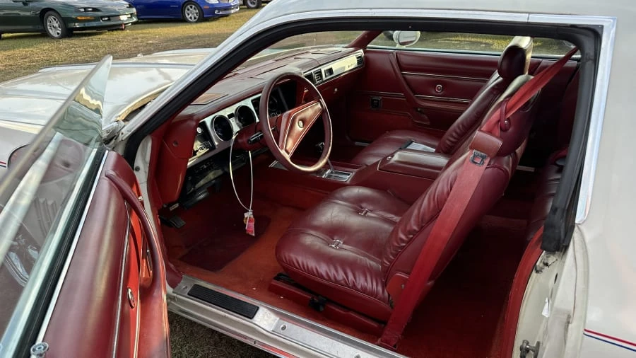1979 Chrysler 300 - Image 5 of 6