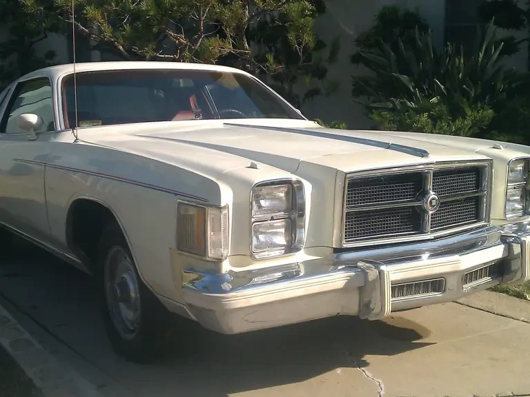1979 Chrysler 300 - Image 2 of 2