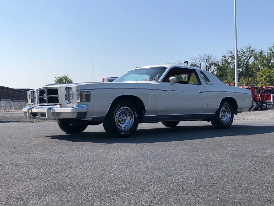 1979 Chrysler 300 - Image 9 of 9