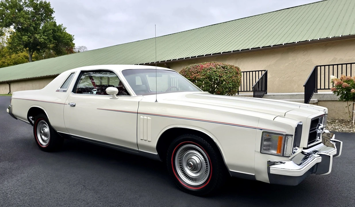 1979 Chrysler Cordoba - Image 3 of 31