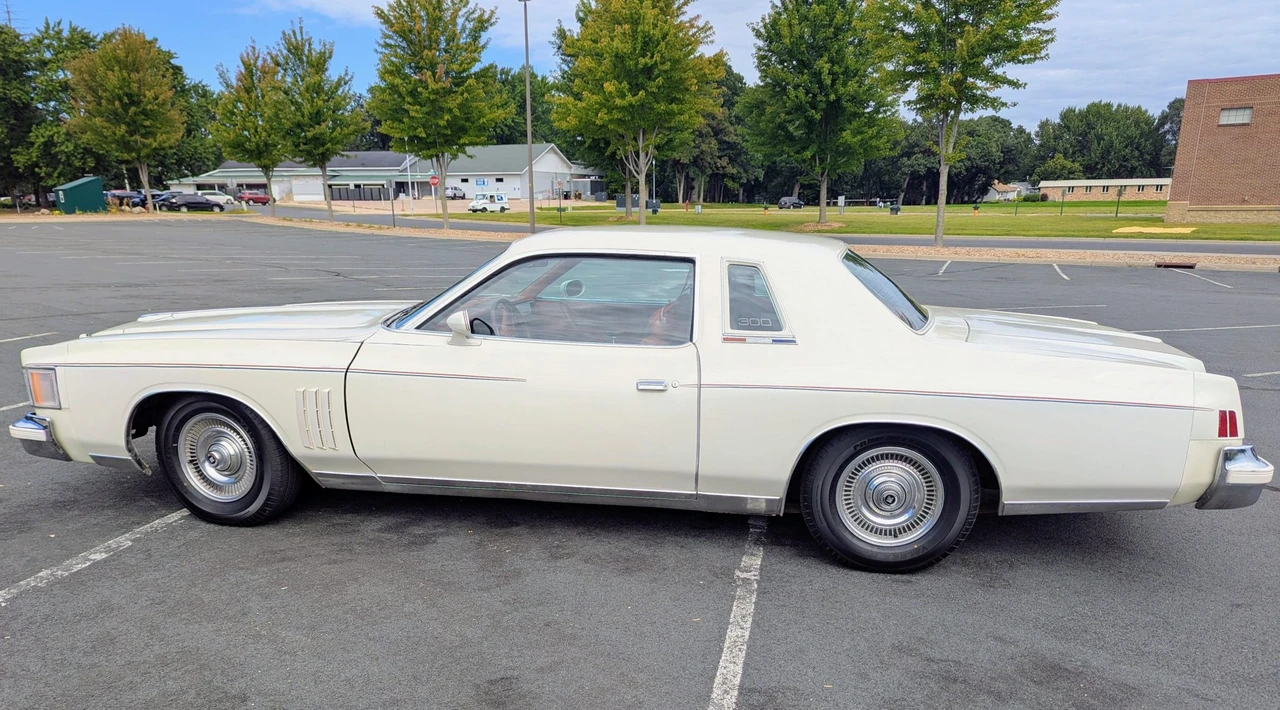 1979 Chrysler Cordoba - Image 3 of 31