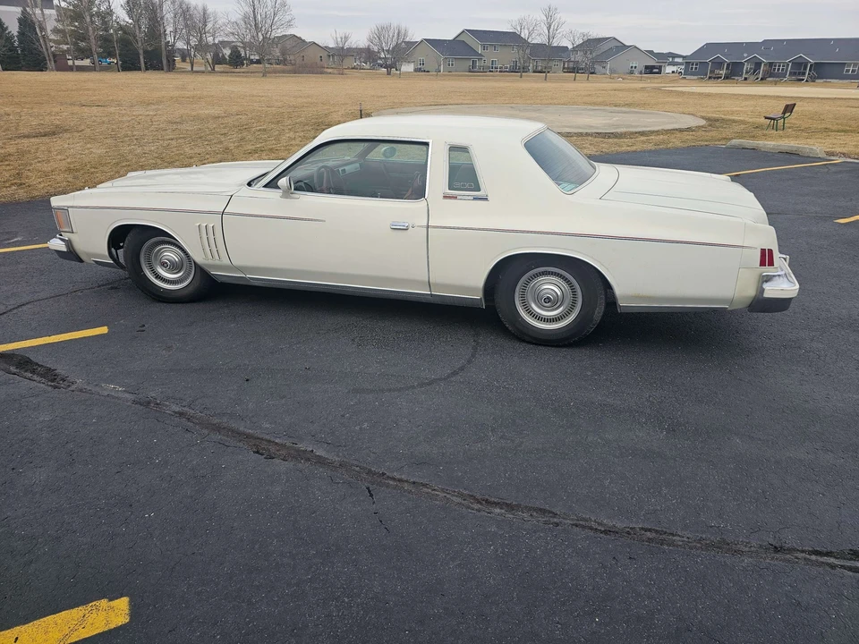 1979 Chrysler Cordoba - Image 17 of 31