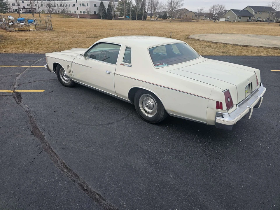 1979 Chrysler Cordoba - Image 16 of 31