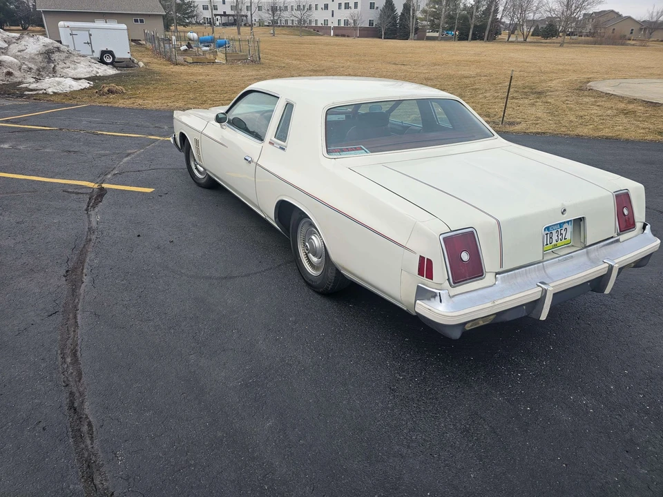 1979 Chrysler Cordoba - Image 15 of 31