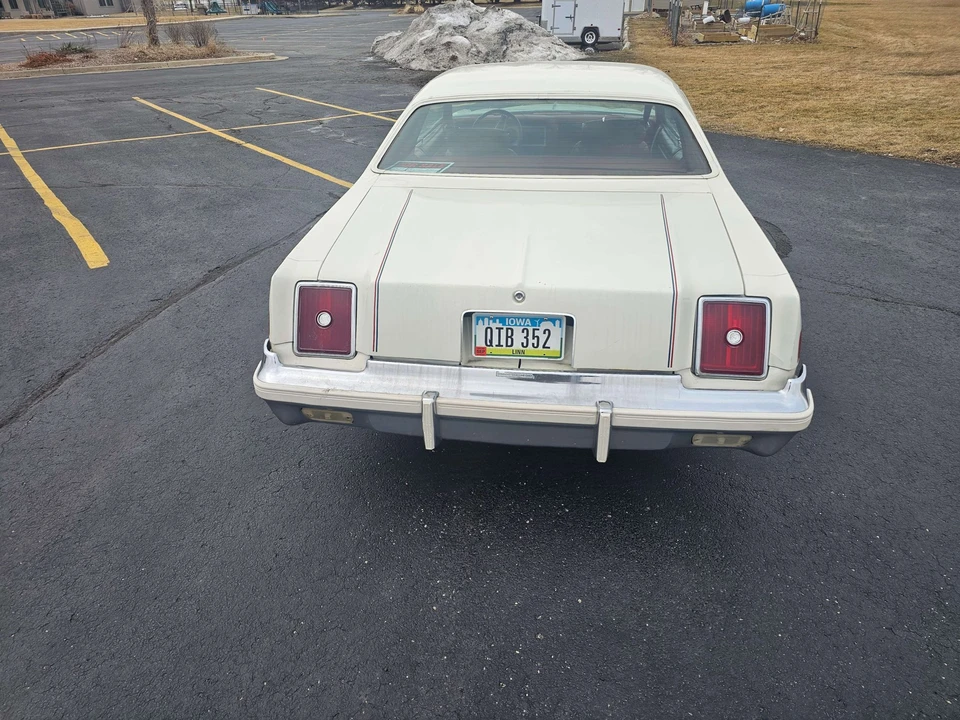 1979 Chrysler Cordoba - Image 11 of 31