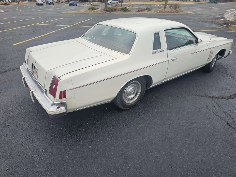 1979 Chrysler Cordoba - Image 13 of 31