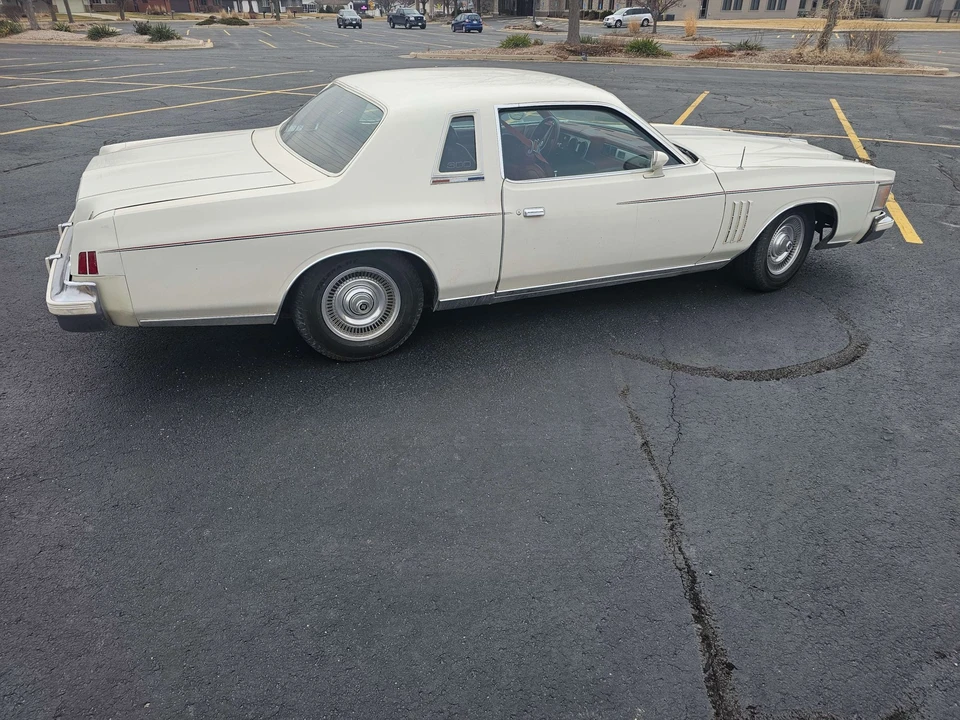 1979 Chrysler Cordoba - Image 8 of 31