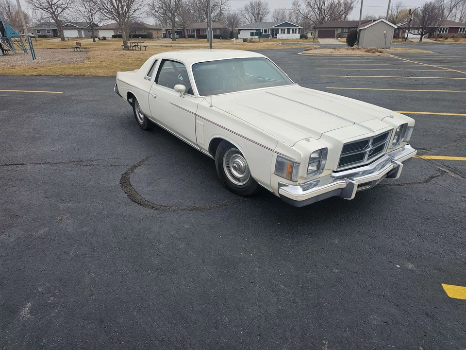 1979 Chrysler Cordoba - Image 4 of 31