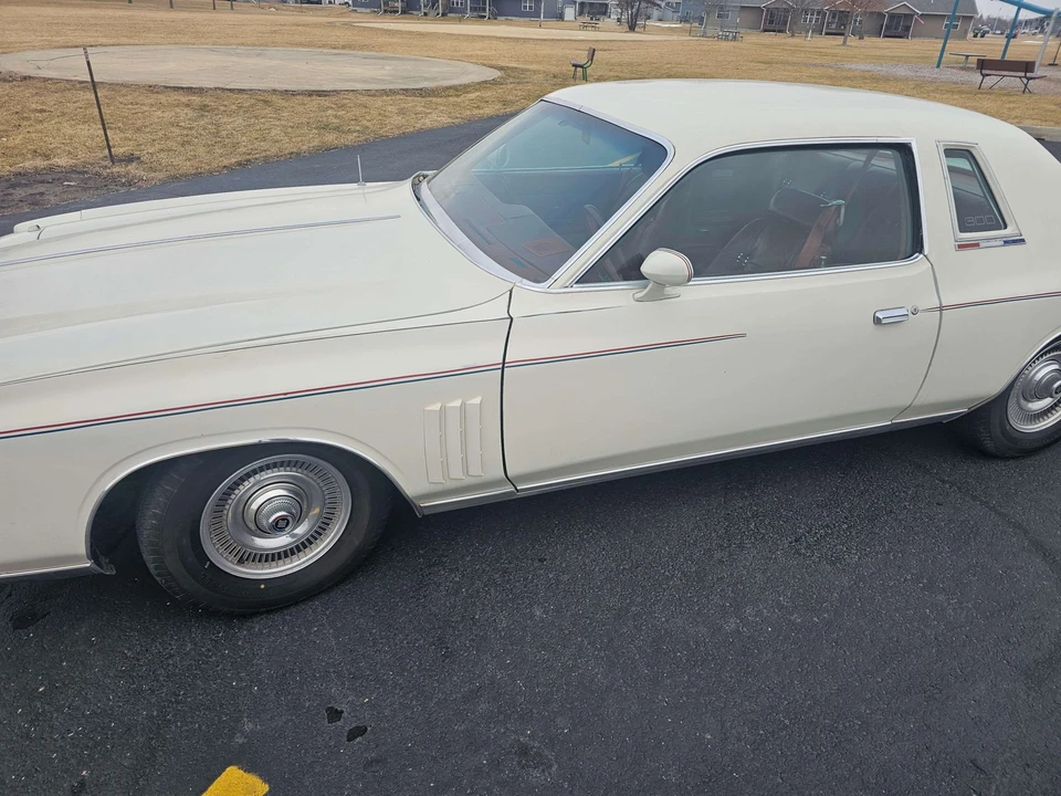 1979 Chrysler Cordoba - Image 21 of 31
