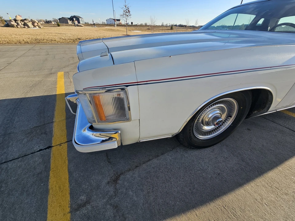 1979 Chrysler Cordoba - Image 25 of 31