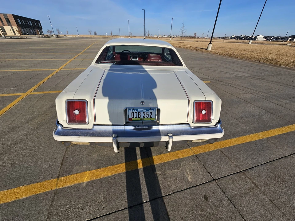 1979 Chrysler Cordoba - Image 27 of 31