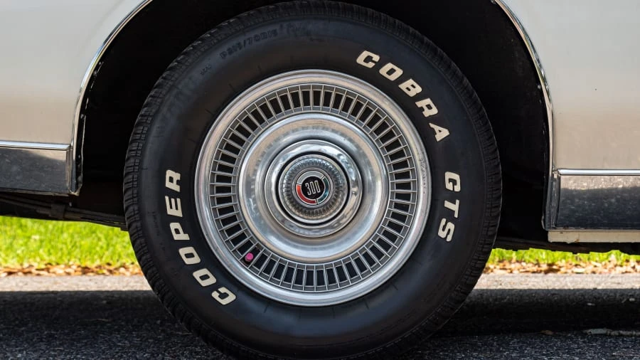 1979 Chrysler 300 - Image 11 of 30
