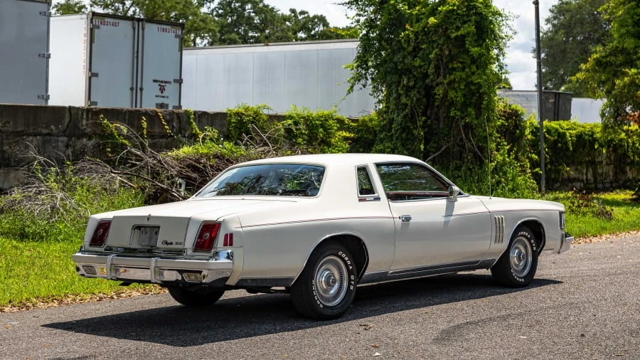 1979 Chrysler 300 - Image 27 of 30