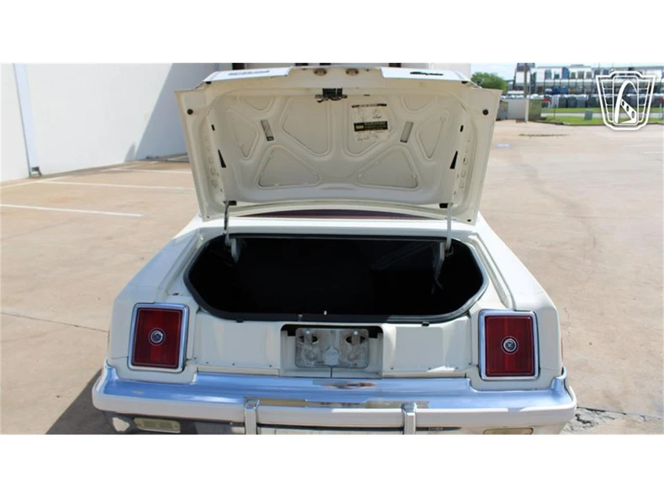 1979 Chrysler 300 - Image 8 of 31
