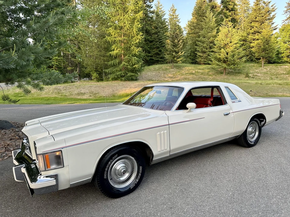 1979 Chrysler Cordoba - Image 2 of 31