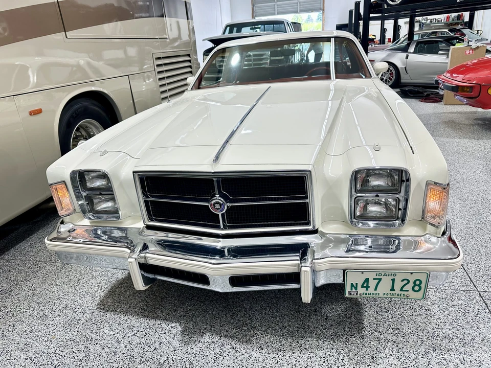 1979 Chrysler Cordoba - Image 23 of 31