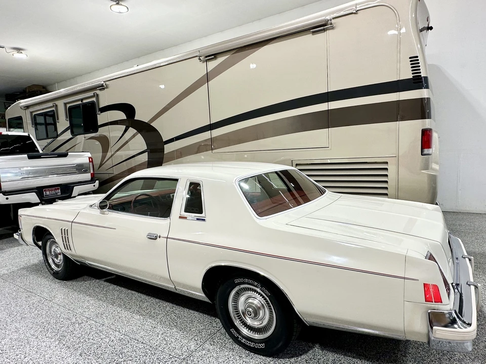 1979 Chrysler Cordoba - Image 27 of 31