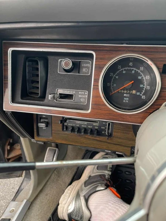 1979 Chrysler Cordoba - Image 21 of 31