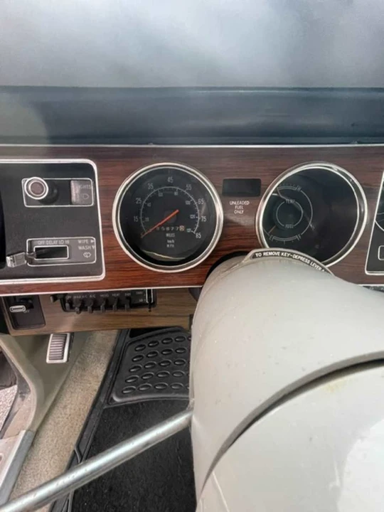 1979 Chrysler Cordoba - Image 24 of 31