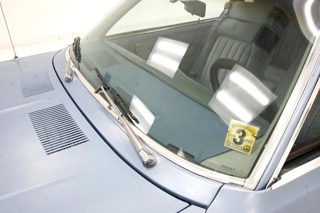 1979 Chrysler LeBaron - Image 17 of 31