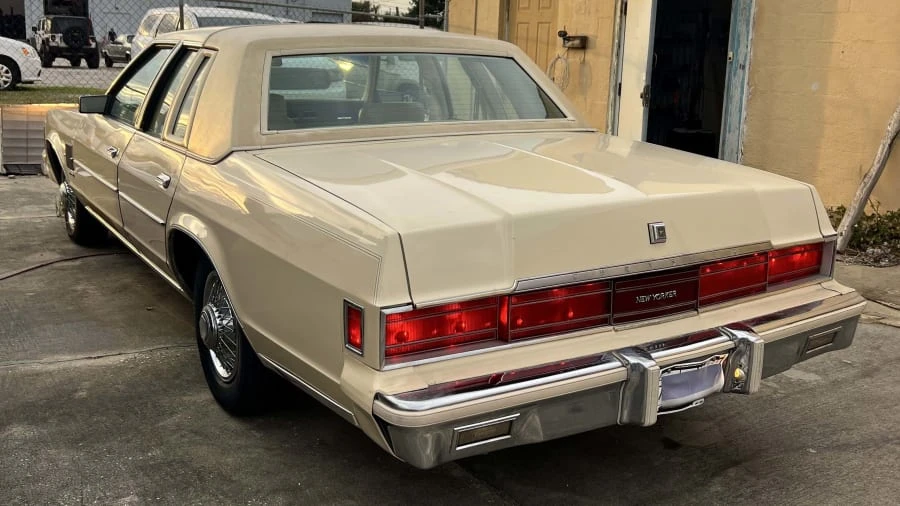 1979 Chrysler New Yorker - Image 5 of 16