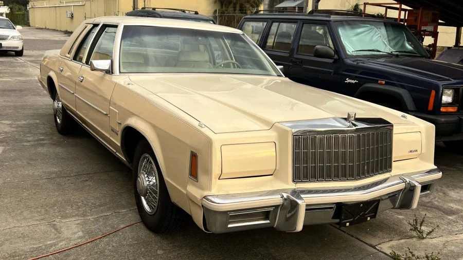 1979 Chrysler New Yorker - Image 6 of 16