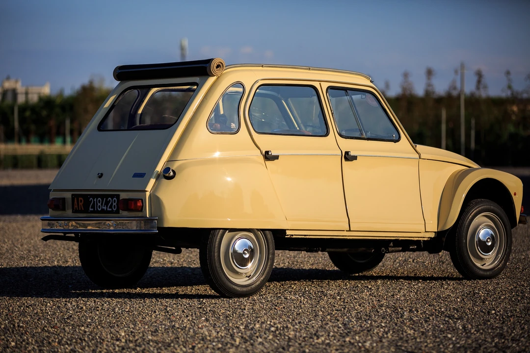 1979 Citroen Dyane - Image 15 of 31