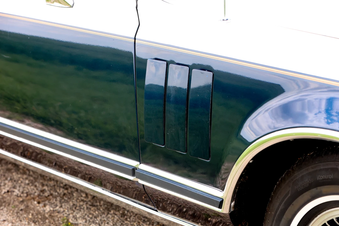1979 Lincoln Continental Mark V - Image 15 of 31