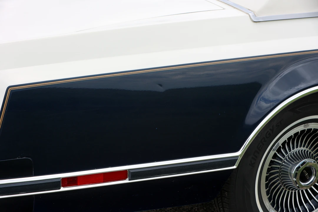 1979 Lincoln Continental Mark V - Image 19 of 31