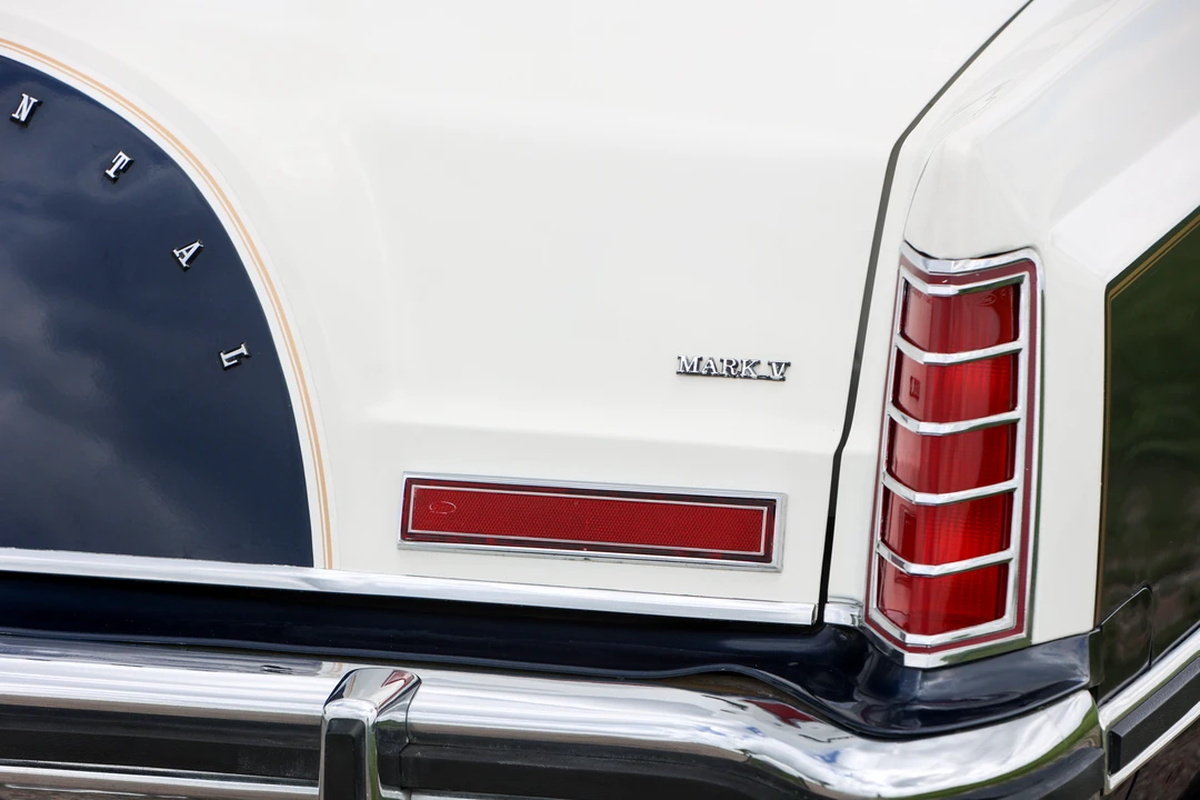 1979 Lincoln Continental Mark V - Image 21 of 31