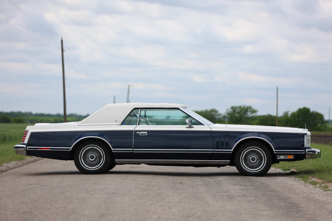 1979 Lincoln Continental Mark V - Image 5 of 31