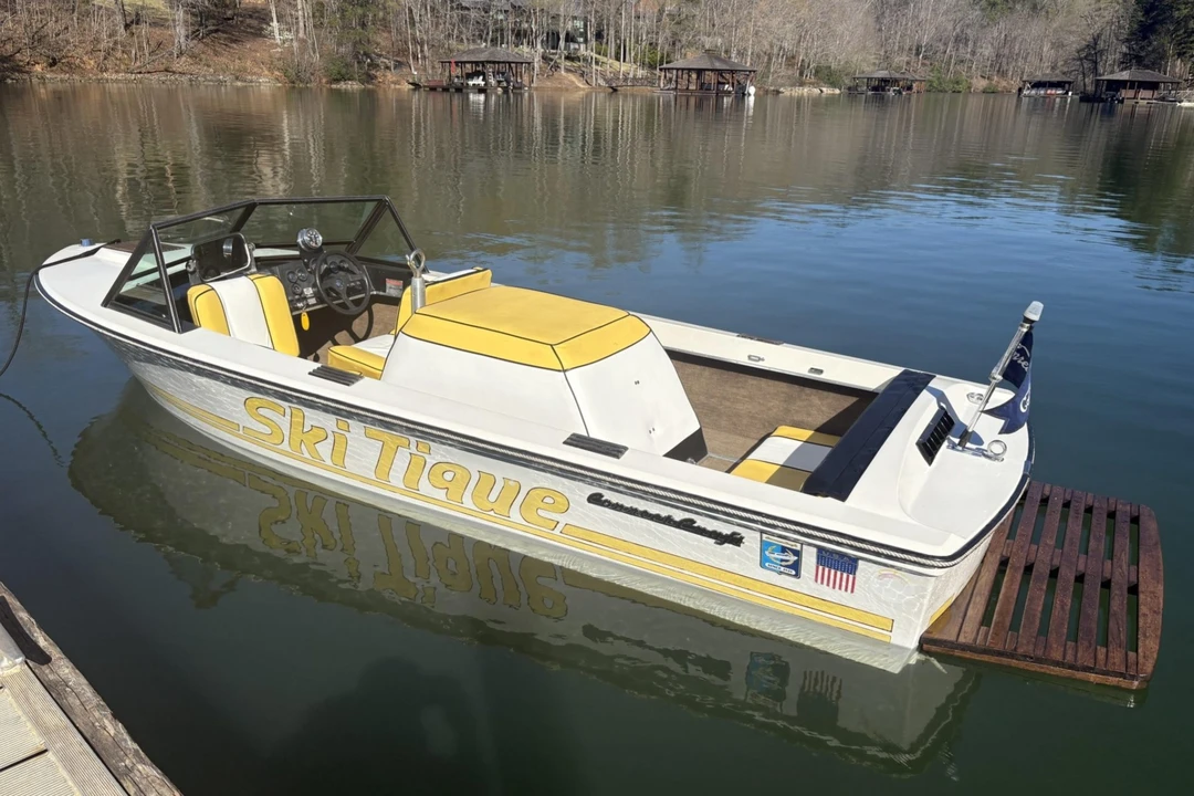 1979 Chris-Craft - Image 2 of 7