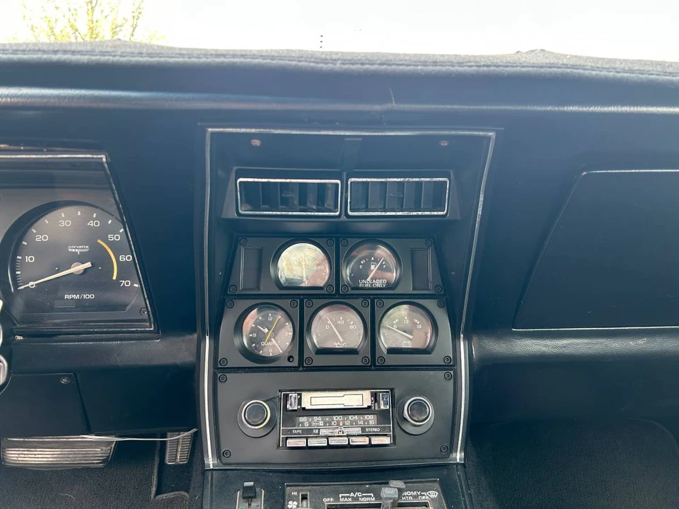 1979 Chevrolet Corvette C3 - Image 11 of 12