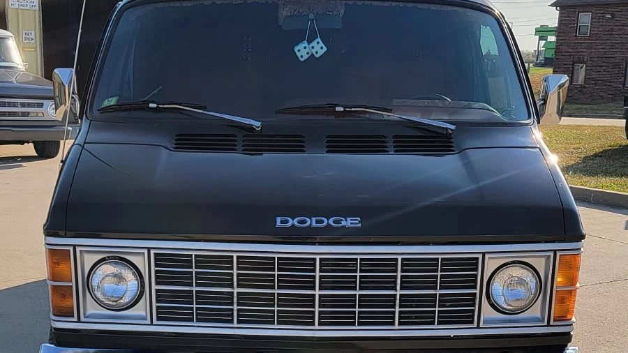 1979 Dodge Ram Van - Image 20 of 31