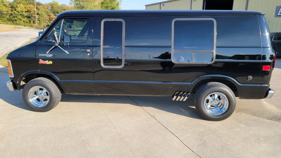 1979 Dodge Ram Van - Image 31 of 31