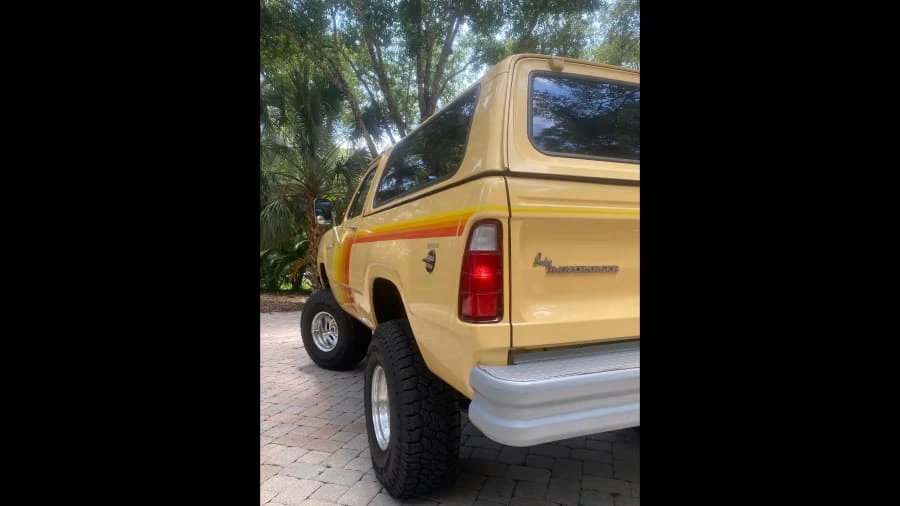1979 Dodge Ramcharger - Image 11 of 19