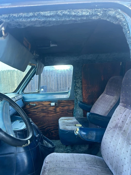 1979 Dodge Ram Van - Image 10 of 17