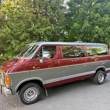 1979 Dodge Sportsman Royal SE