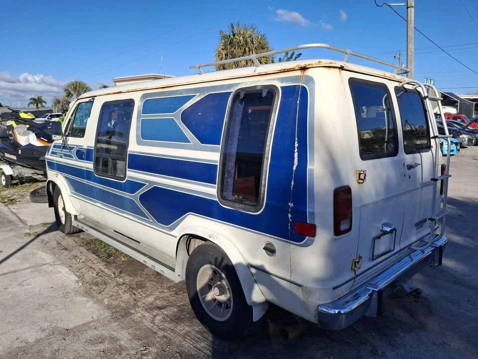 1979 Dodge Ram Van - Image 5 of 14