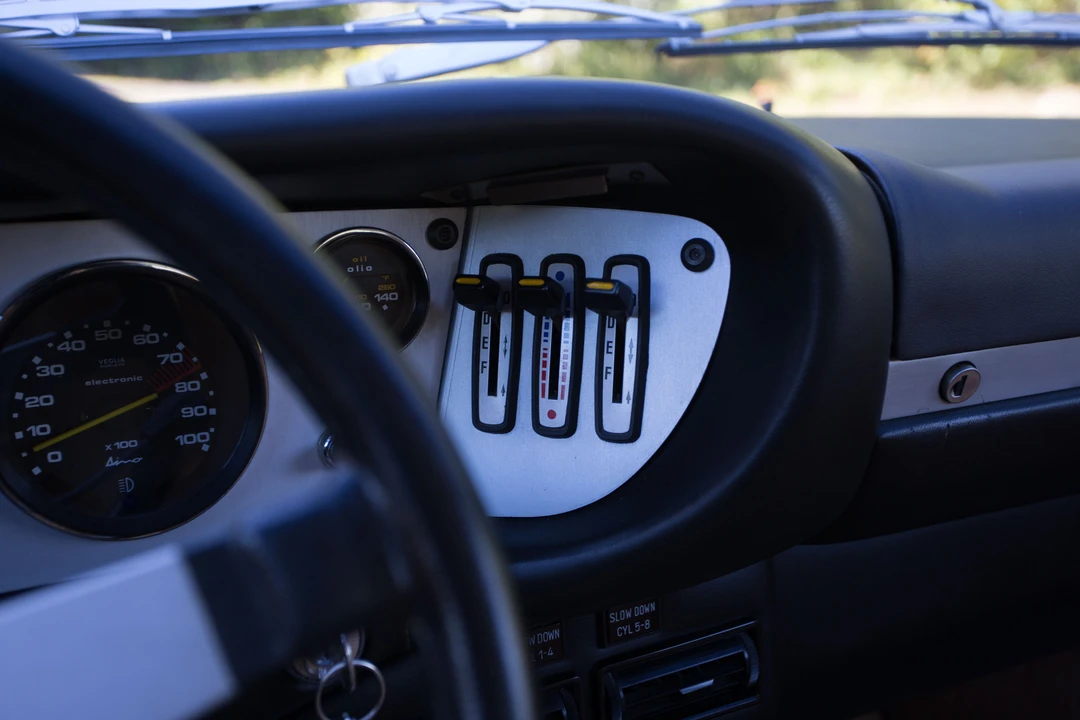1979 Ferrari 308 GT4 - Image 12 of 31