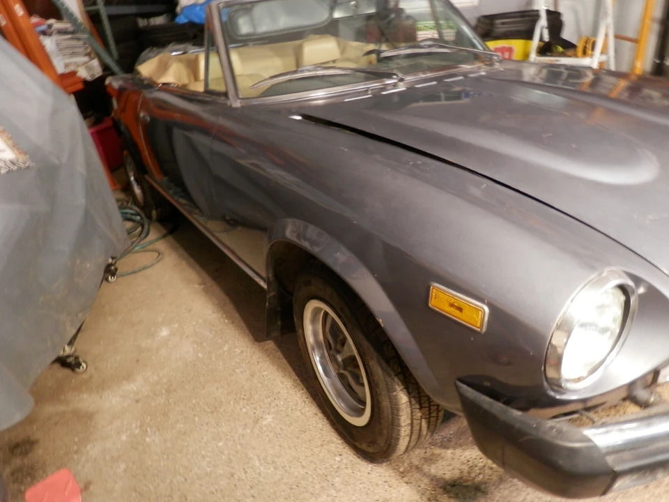 1979 Fiat 124 Sport Spider - Image 8 of 31