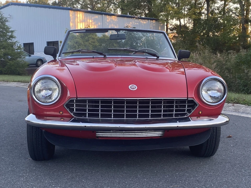 1979 Fiat 124 Sport Spider - Image 10 of 31