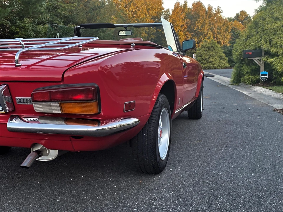 1979 Fiat 124 Sport Spider - Image 15 of 31