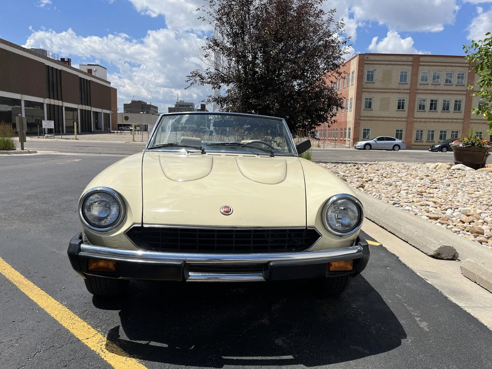 1979 Fiat 124 Sport Spider - Image 9 of 31
