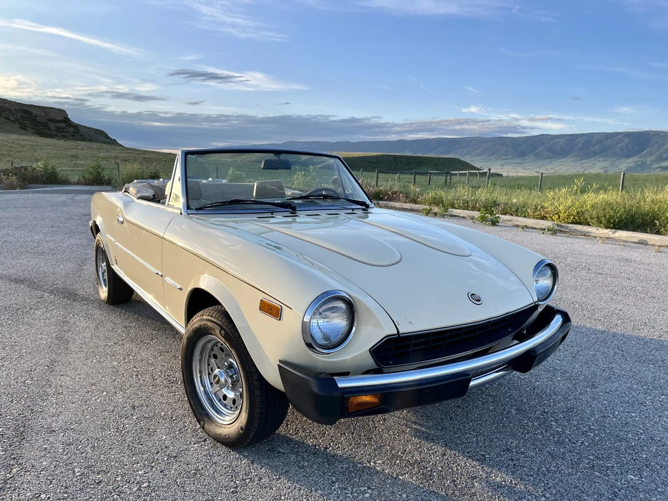 1979 Fiat 124 Sport Spider - Image 2 of 31