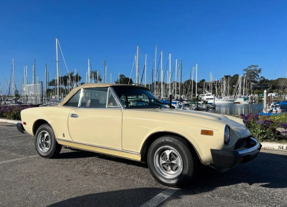 1979 Fiat 124 Sport Spider - Image 18 of 31