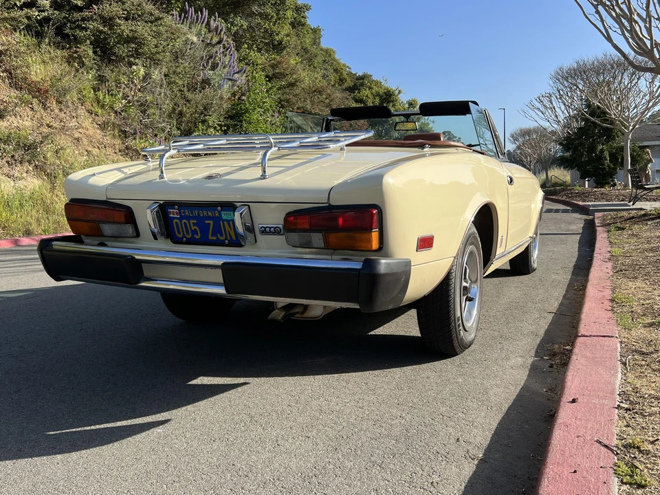 1979 Fiat 124 Sport Spider - Image 7 of 31