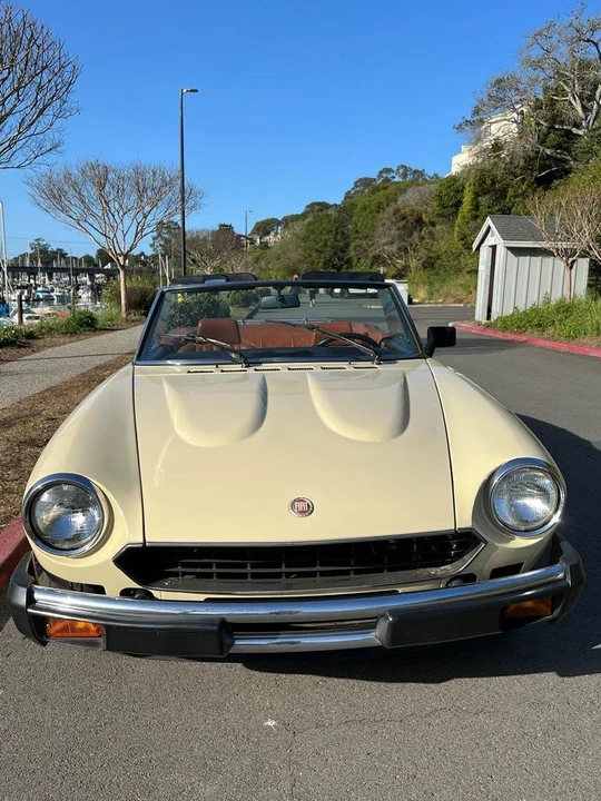 1979 Fiat 124 Sport Spider - Image 11 of 31