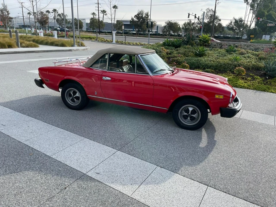 1979 Fiat 124 Sport Spider - Image 18 of 31