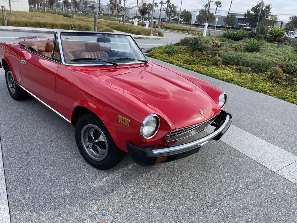 1979 Fiat 124 Sport Spider - Image 4 of 31